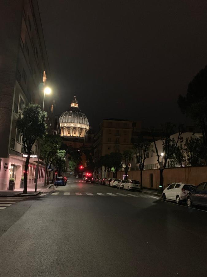 Residenza Lualdi Apartment Rome Bagian luar foto