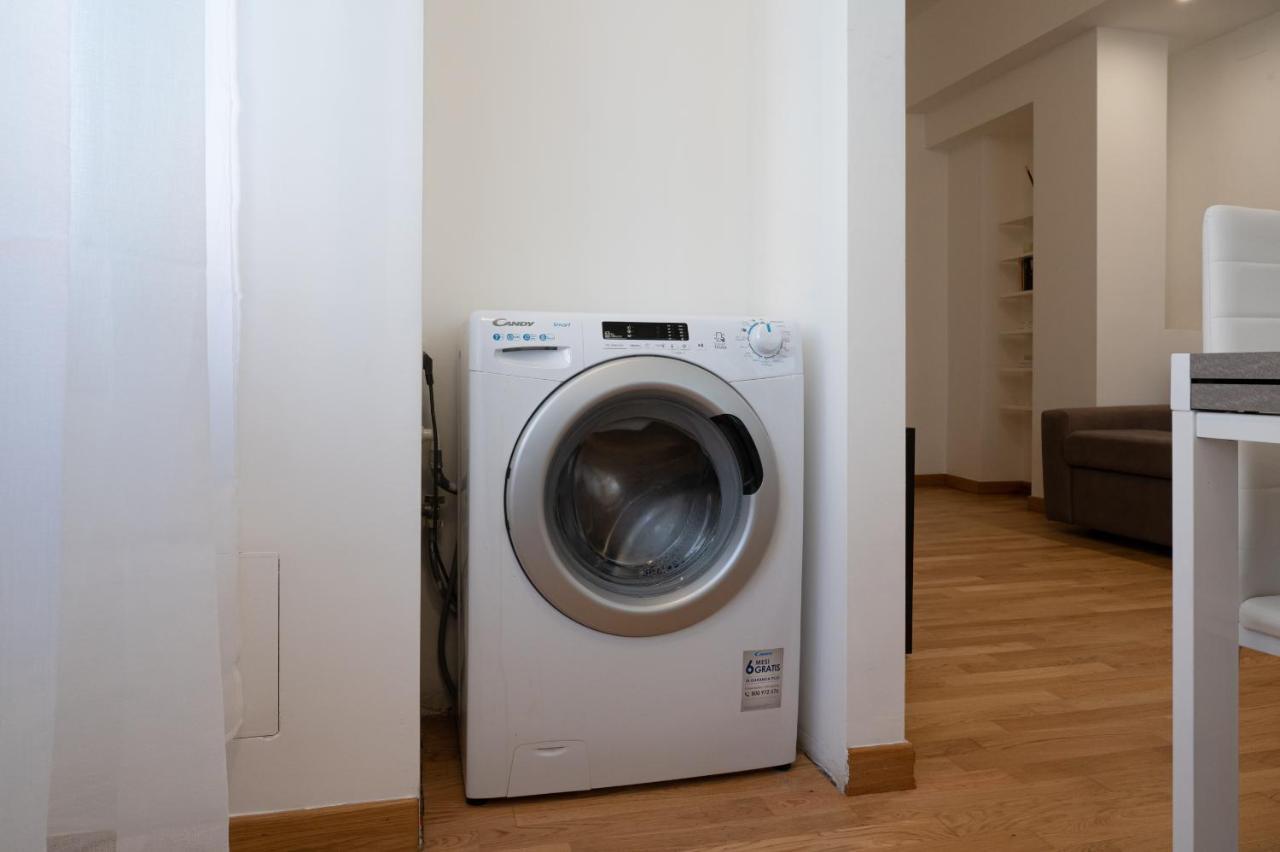 Residenza Lualdi Apartment Rome Bagian luar foto