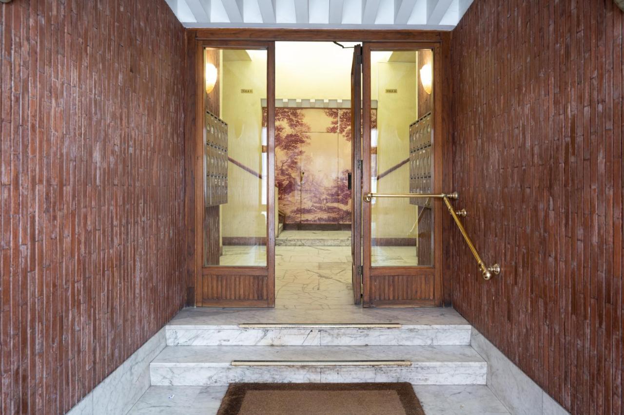 Residenza Lualdi Apartment Rome Bagian luar foto