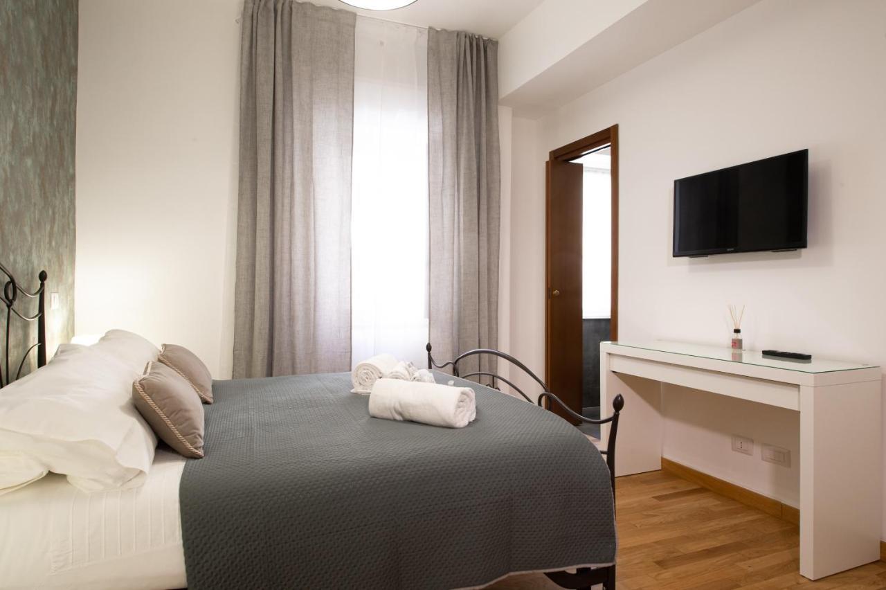 Residenza Lualdi Apartment Rome Bagian luar foto
